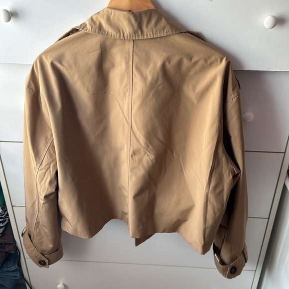 NWT ABERCROMBIE CROPPED TRENCH COAT - Picture 2 of 3